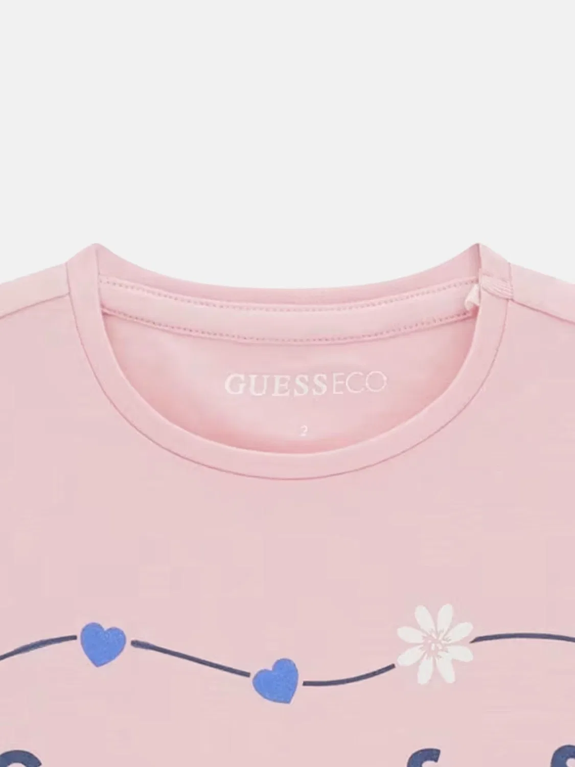 Детская футболка Guess Kids розового цвета — фото 3