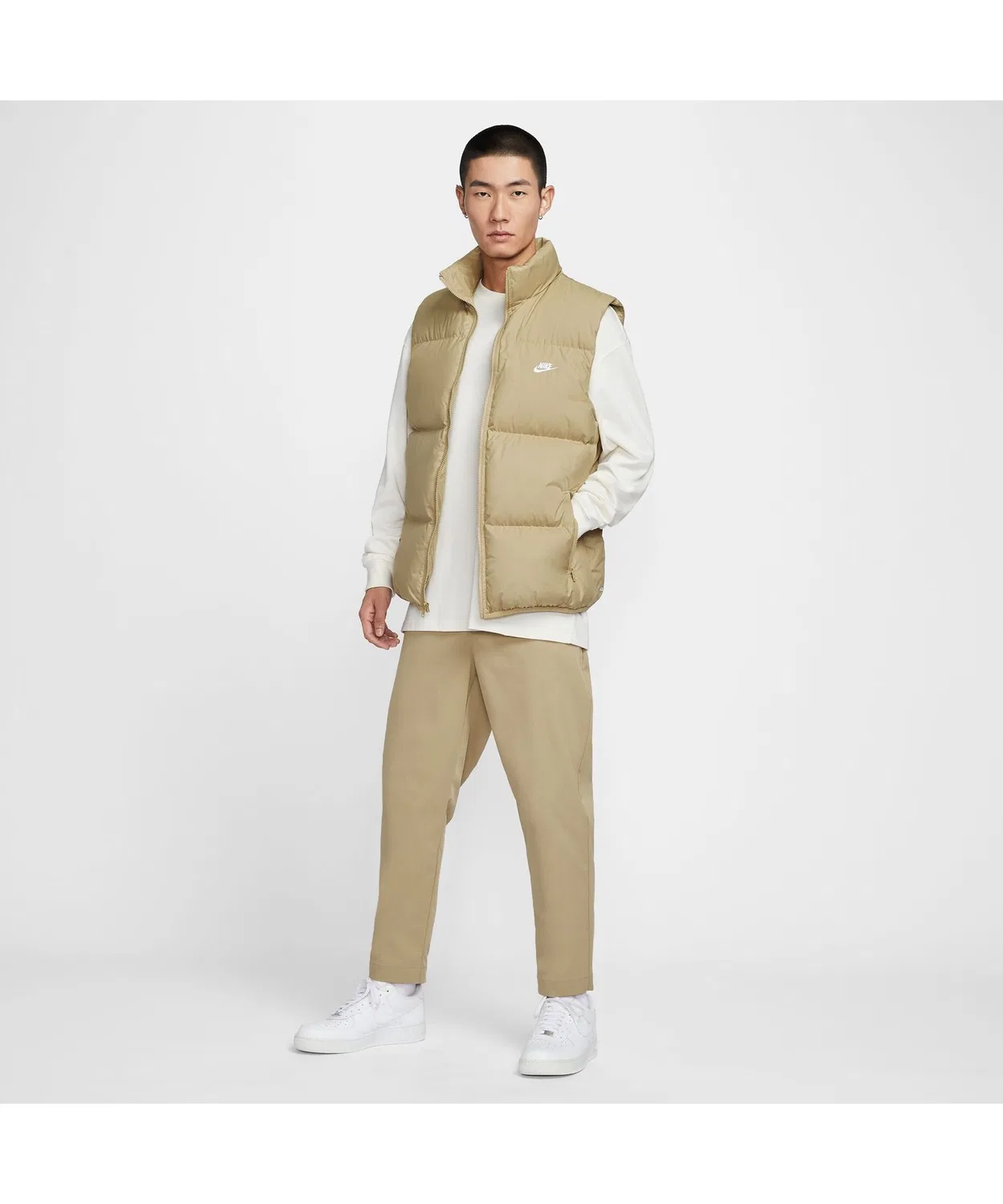 Мужской ветрозащитный жилет Nike Therma-FIT Club Puffer Vest, Beige — фото 3