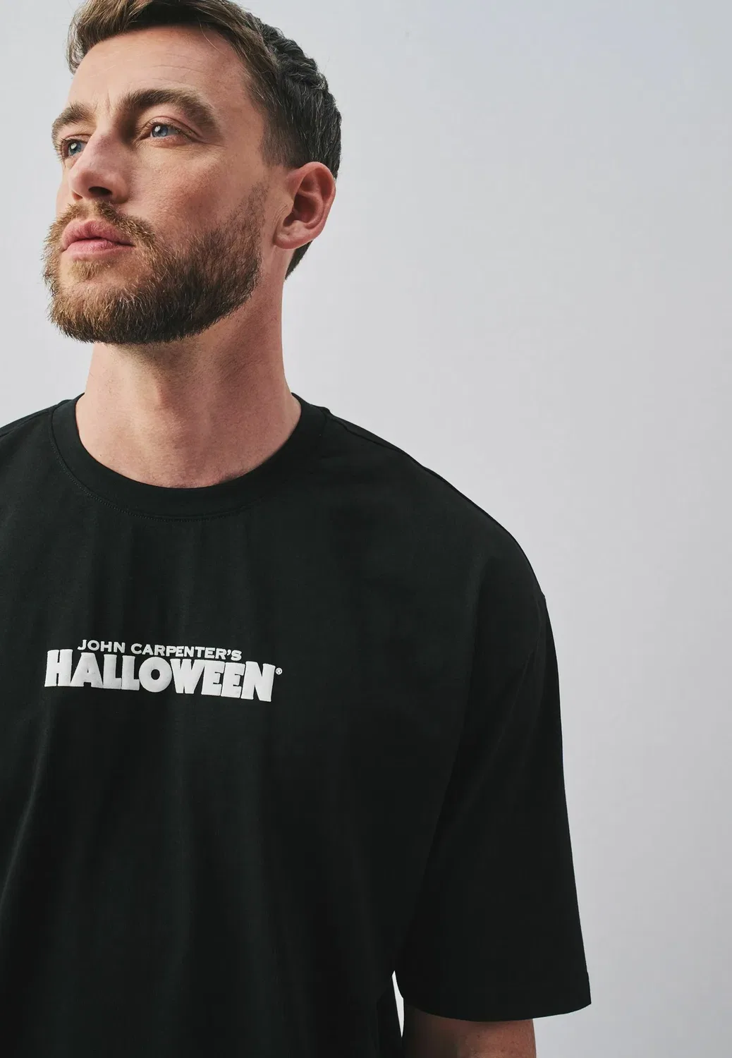 Лицензионная футболка - футболка с принтом Next, Black Halloween — фото 4