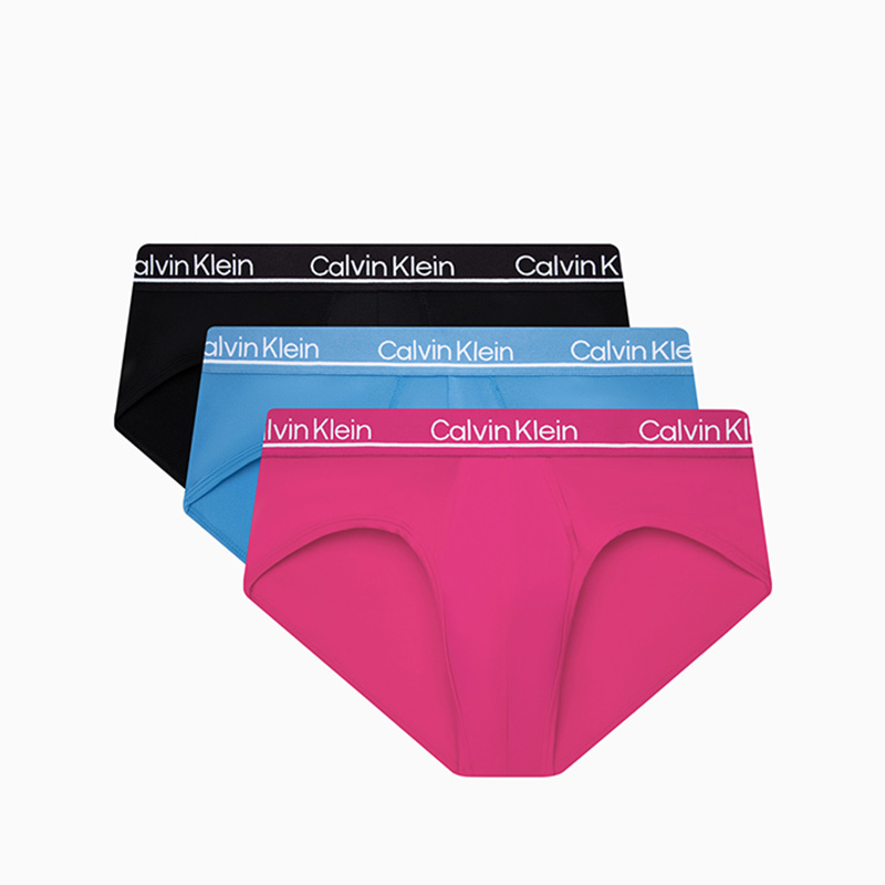 Комплект трусов Calvin Klein Briefs, 3 предмета, космический черный/небесно-голубой/вишнево-красный