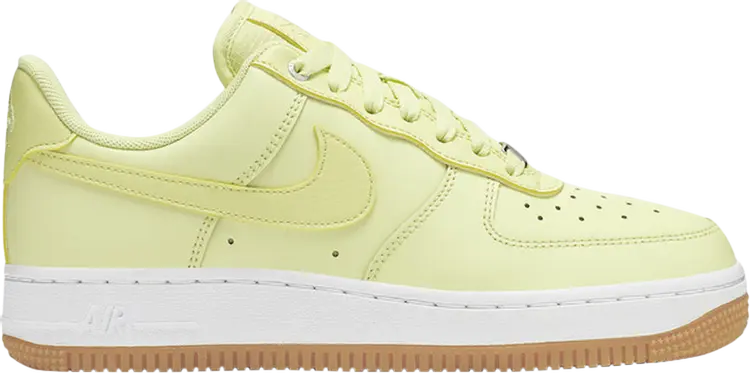 

Кроссовки Nike Wmns Air Force 1 Low Premium 'Luminous Green', зеленый