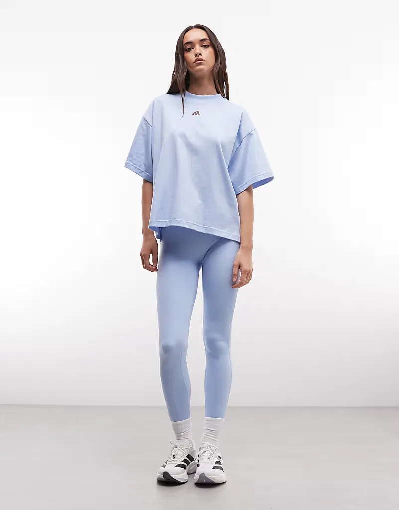 Футболка Adidas Sportswear Three Stripes Studios светло-голубой — фото 3