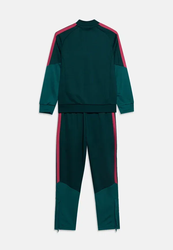 Спортивный костюм «Реал Мадрид» 26/27 Tiro26, унисекс Adidas Performance, розовый — фото 4
