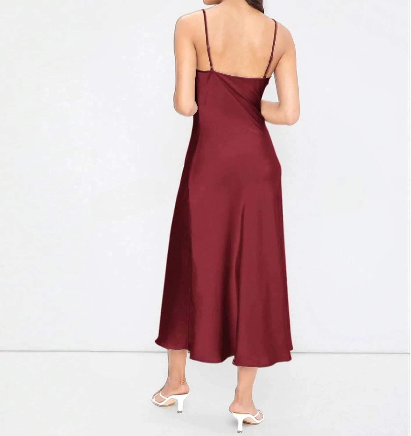 Женское сатиновое платье с глубоким V-вырезом Satin Dress, Wine Red — фото 2