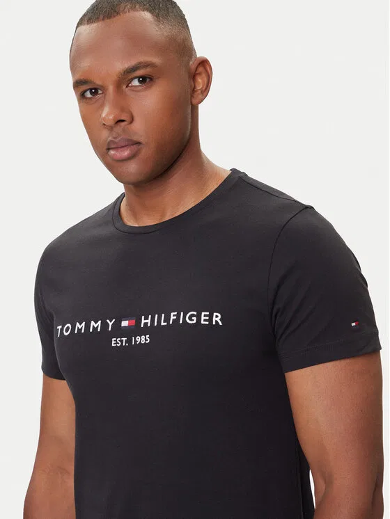 Футболка slim fit Core Logo Tee Tommy Hilfiger, черный — фото 4