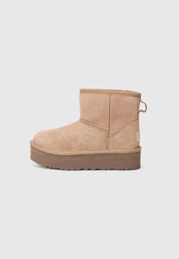 Ботинки замшевые Classic mini с платформой Ugg, Rocky Oak