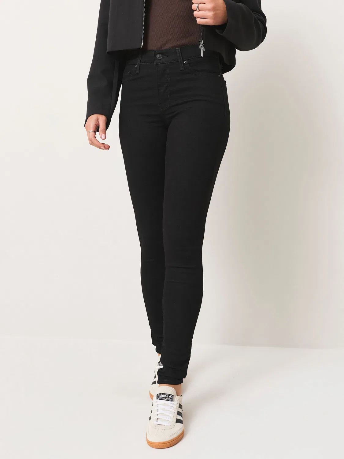 Джинсы Levi's Black Squared 310 Super Skinny Shaping — фото 2