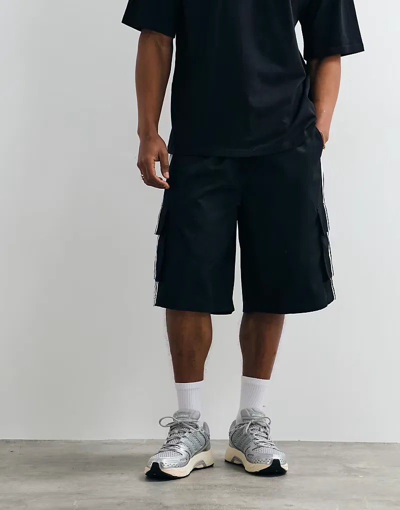 Шорты cargo из твила Adidas Originals, черный — фото 2
