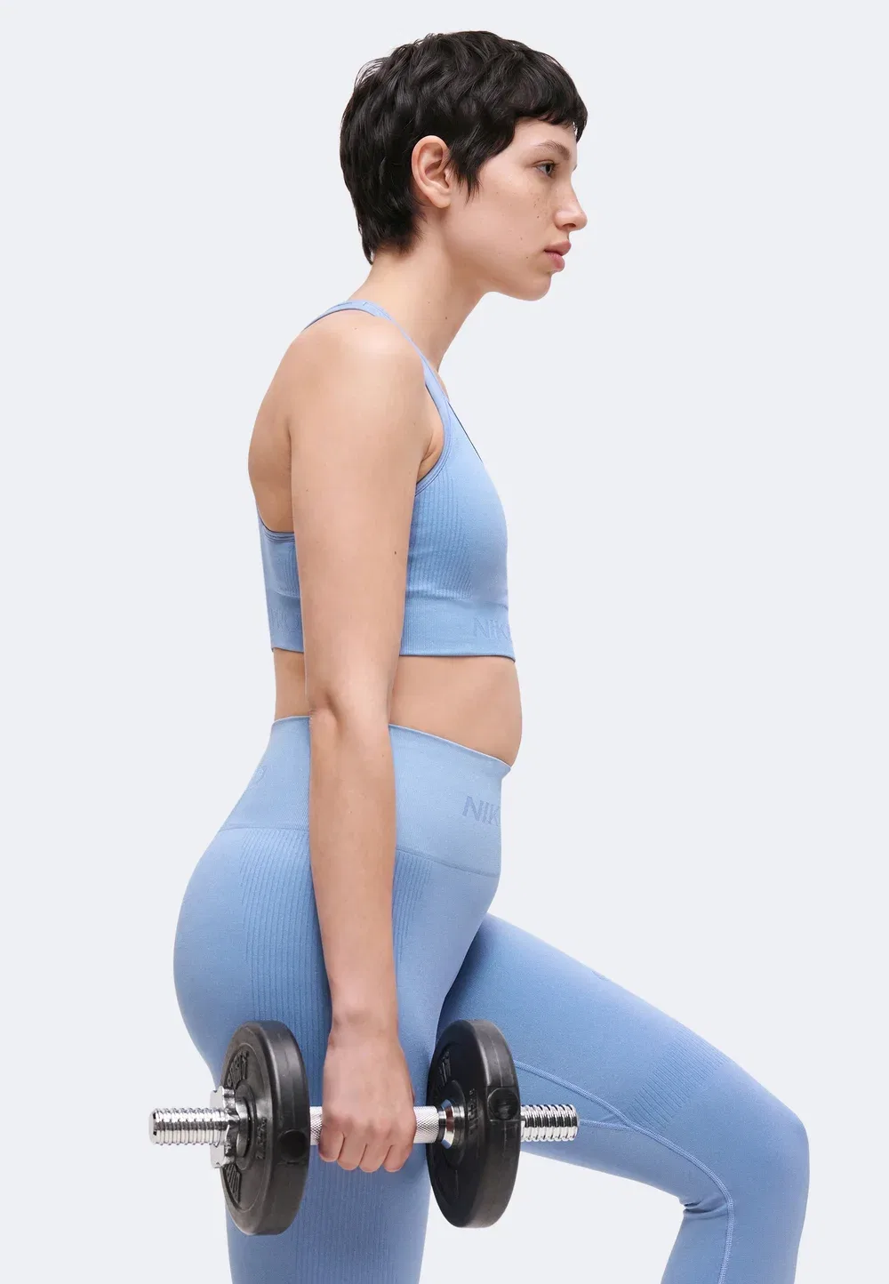 Бюстгальтер - спортивный бюстгальтер с легкой поддержкой Nike Performance, Work Blue — фото 4