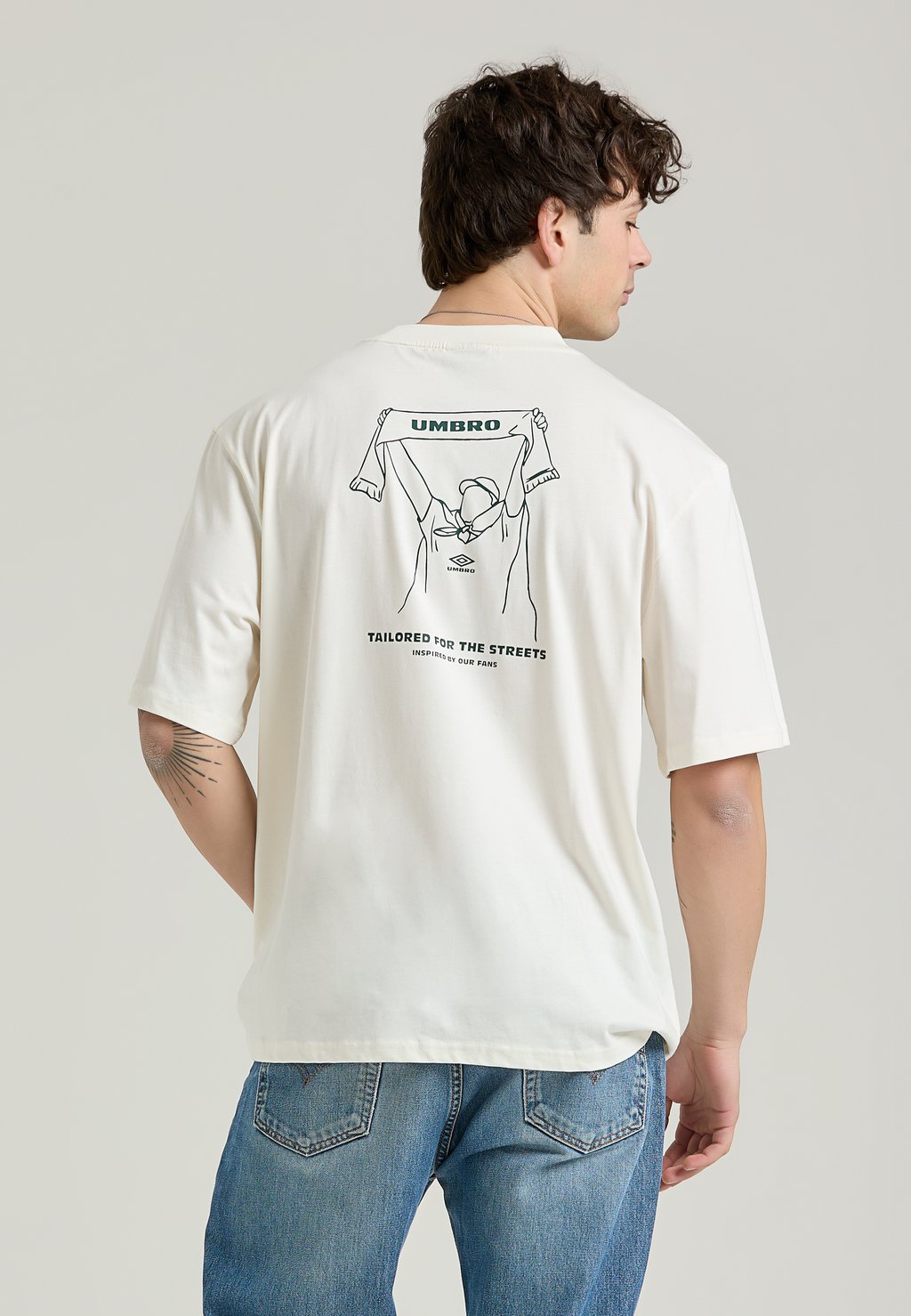 

Футболка с принтом Umbro, белый