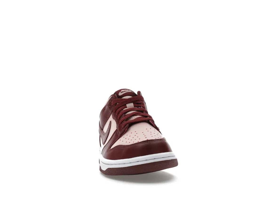 Детские кроссовки Lifestyle Nike Dunk Low, Dark Team Red/Echo Pink/White/Dark Team Red — фото 2