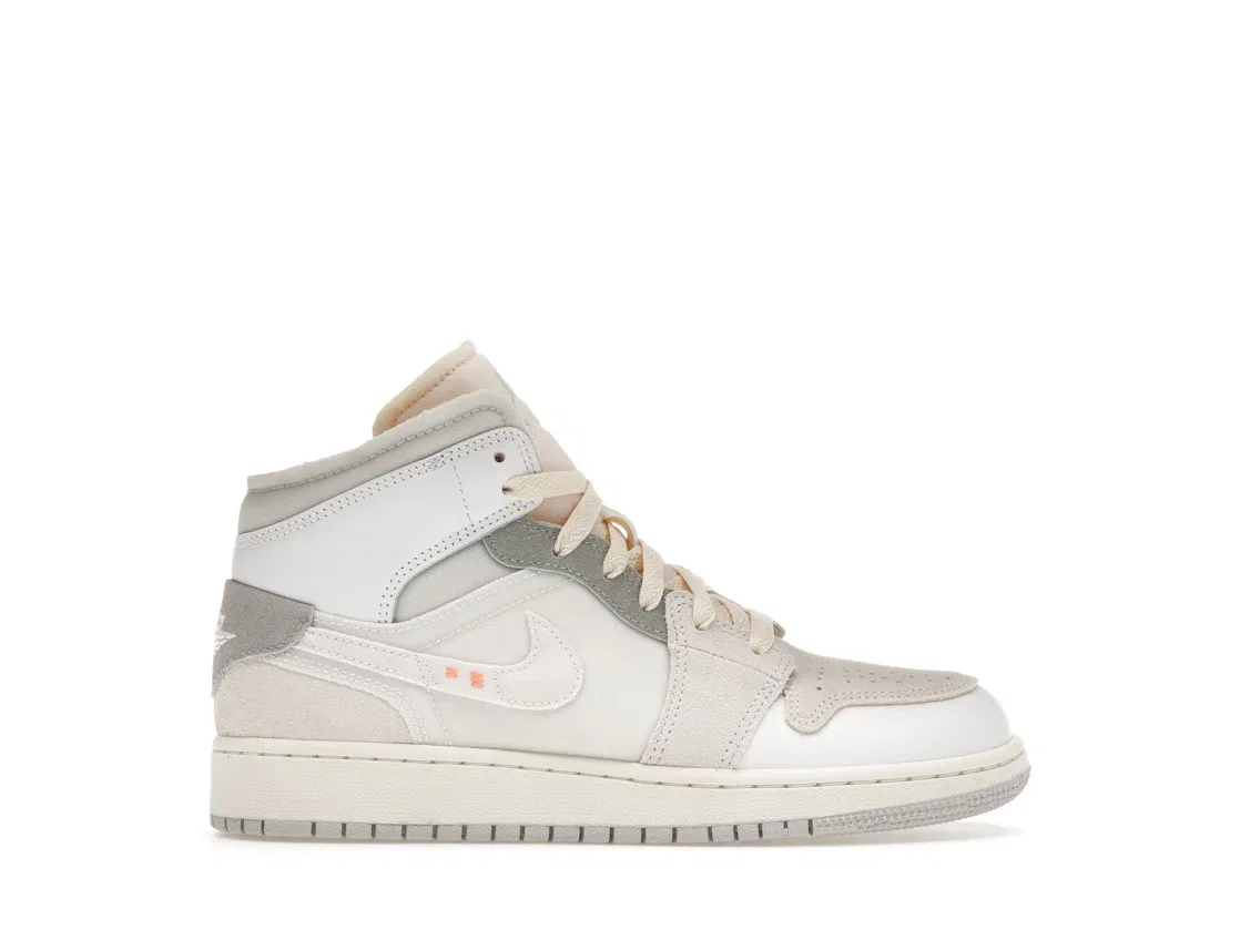Детские кроссовки с реверсивным слоем Jordan 1 Mid SE Craft Inside Out White Grey, White/Phantom Grey/Sail/Orange