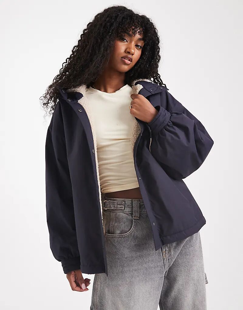 

Свободный плащ-дождевик ASOS DESIGN на флисовой подкладке темно-синего цвета, Синий, Свободный плащ-дождевик ASOS DESIGN на флисовой подкладке темно-синего цвета