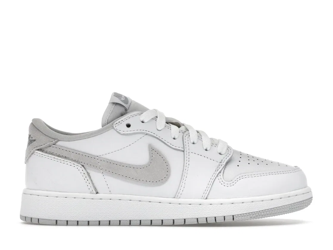 Детские кроссовки с замшевыми вставками Air Jordan 1 Low OG Jordan, White/White-Neutral Grey