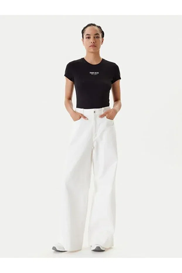 Женская футболка с принтом Tjw Slim Essential Logo2 Tee Ext Tommy Hilfiger, Black — фото 3