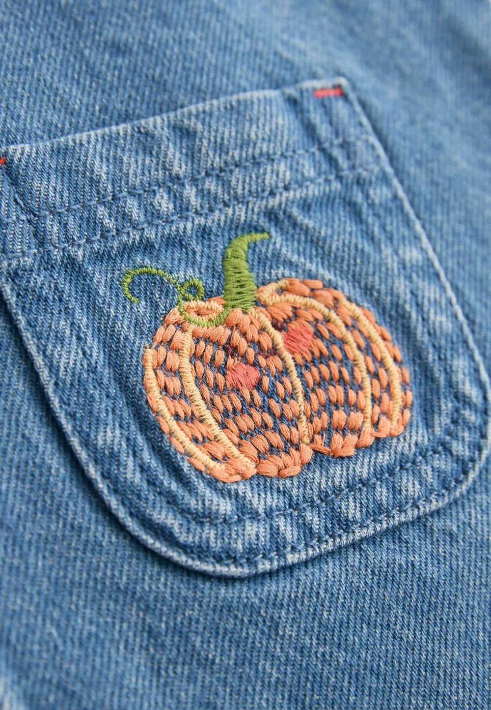 Джинсовое платье-реглан стандартного кроя Next, New Pumpkin Print — фото 3