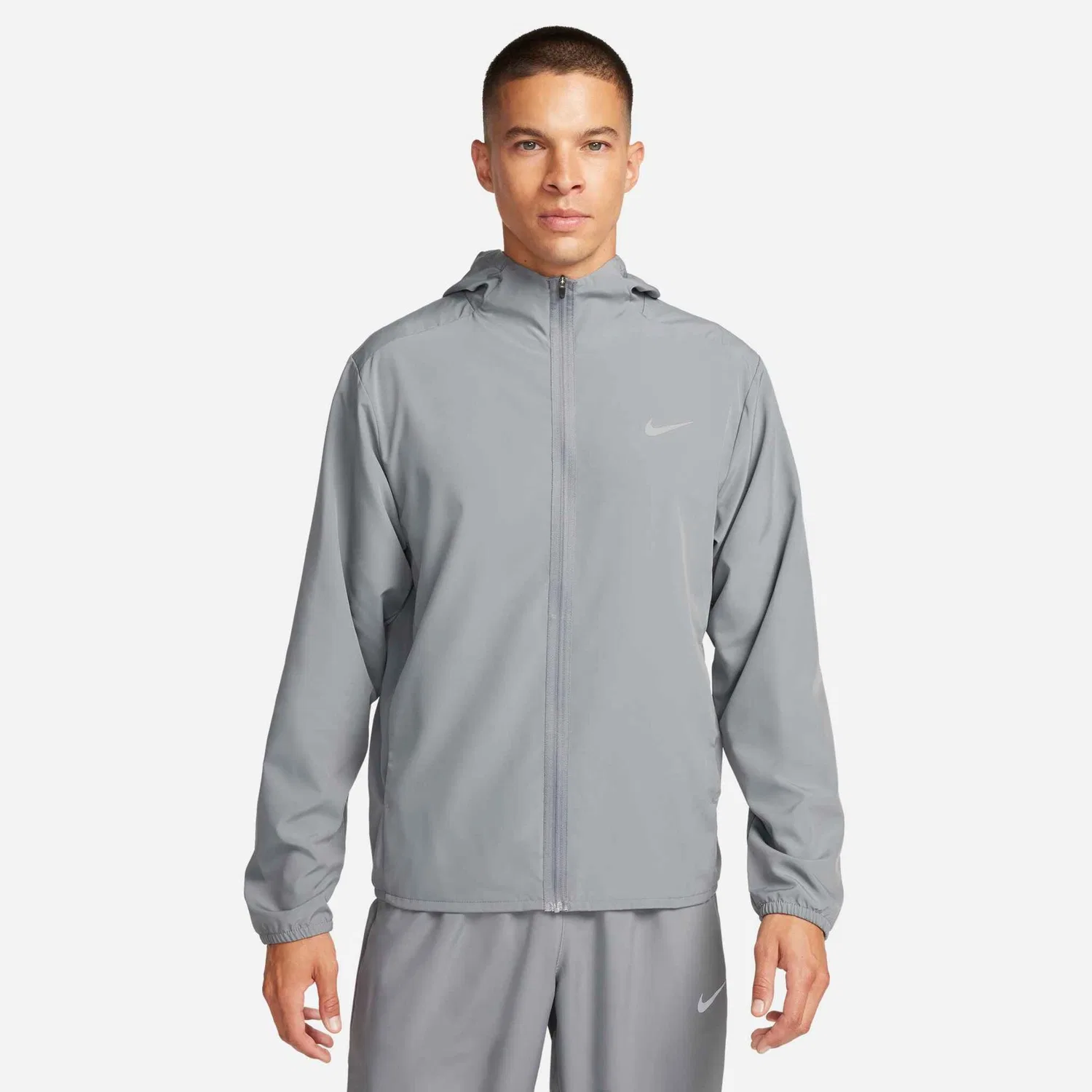 Мужская тренировочная куртка с капюшоном Nike, Smoke Grey/Reflective Silver