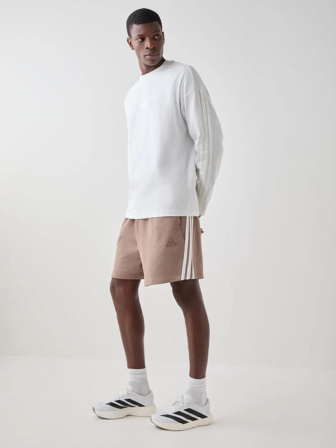 Шорты повседневные adidas Light Brown Kit 3-Stripes, светло-коричневый — фото 2