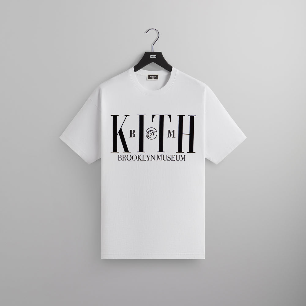 

Футболка Kith for the Brooklyn Museum Serif Tee, белый