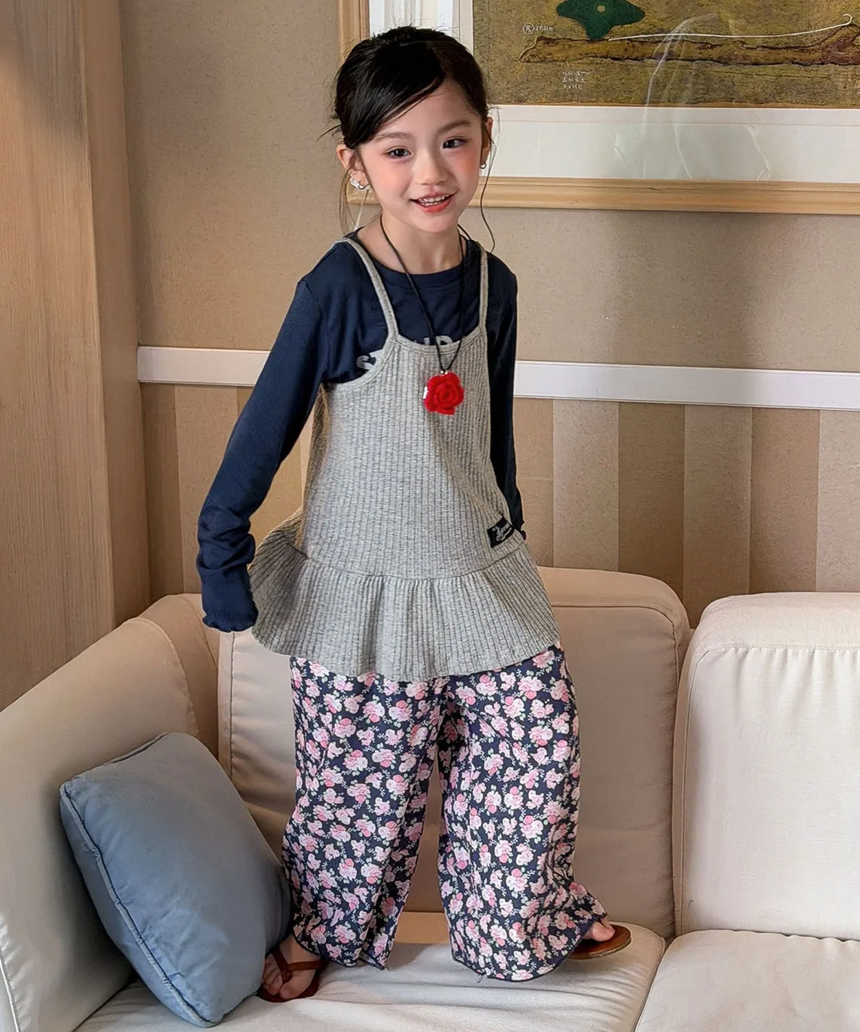 Жилет-камисоль из рибаны с пеплумом Aimoha Kids серый — фото 4