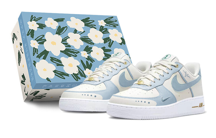 

Женские кроссовки для скейтбординга Nike Air Force 1, Light Blue