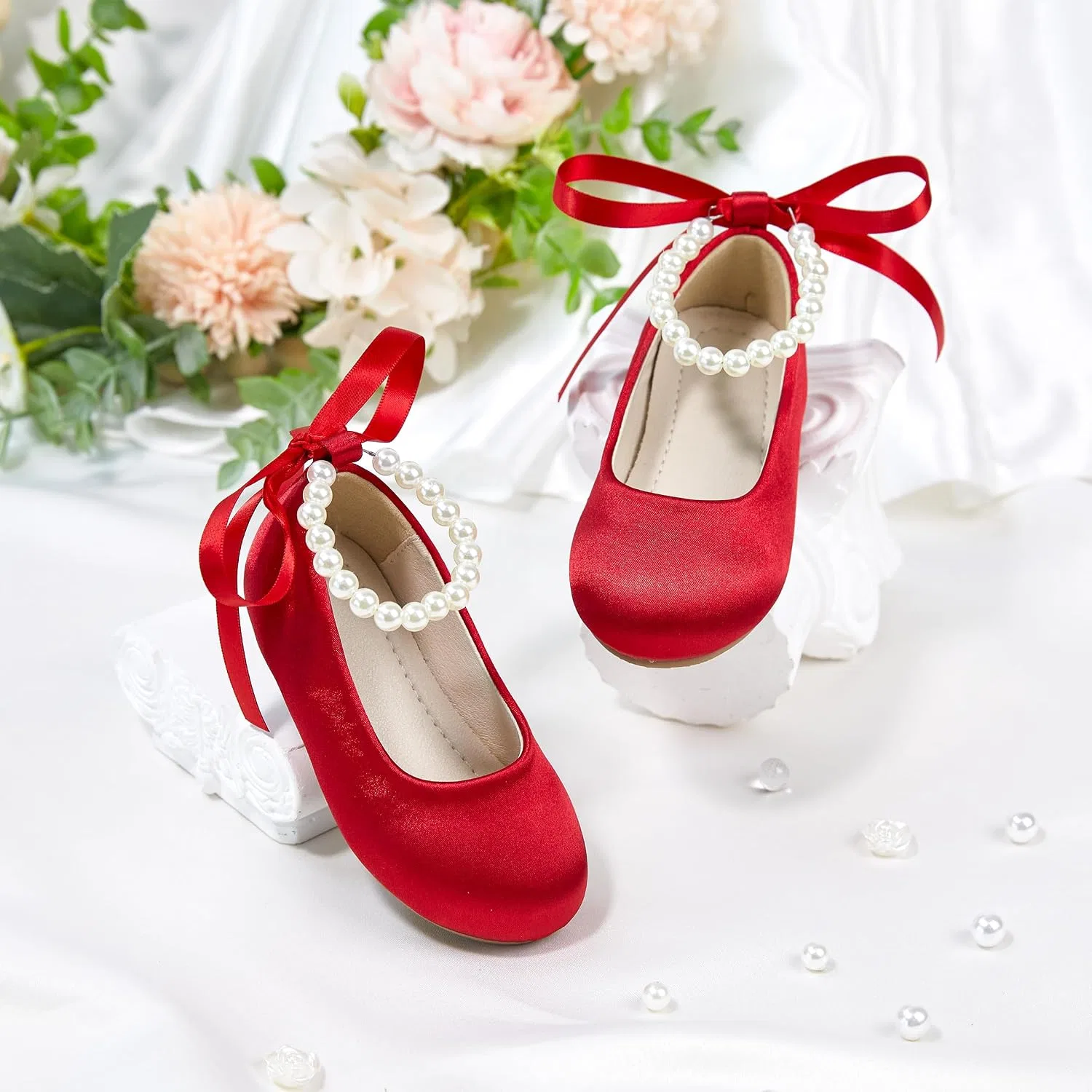 Детские туфли-балетки для девочек с жемчужным ремешком PHIRAMIN, Red Pearl Strap — фото 2