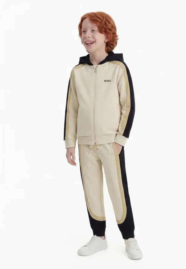 Детский спортивный костюм Boss Kidswear, песочный