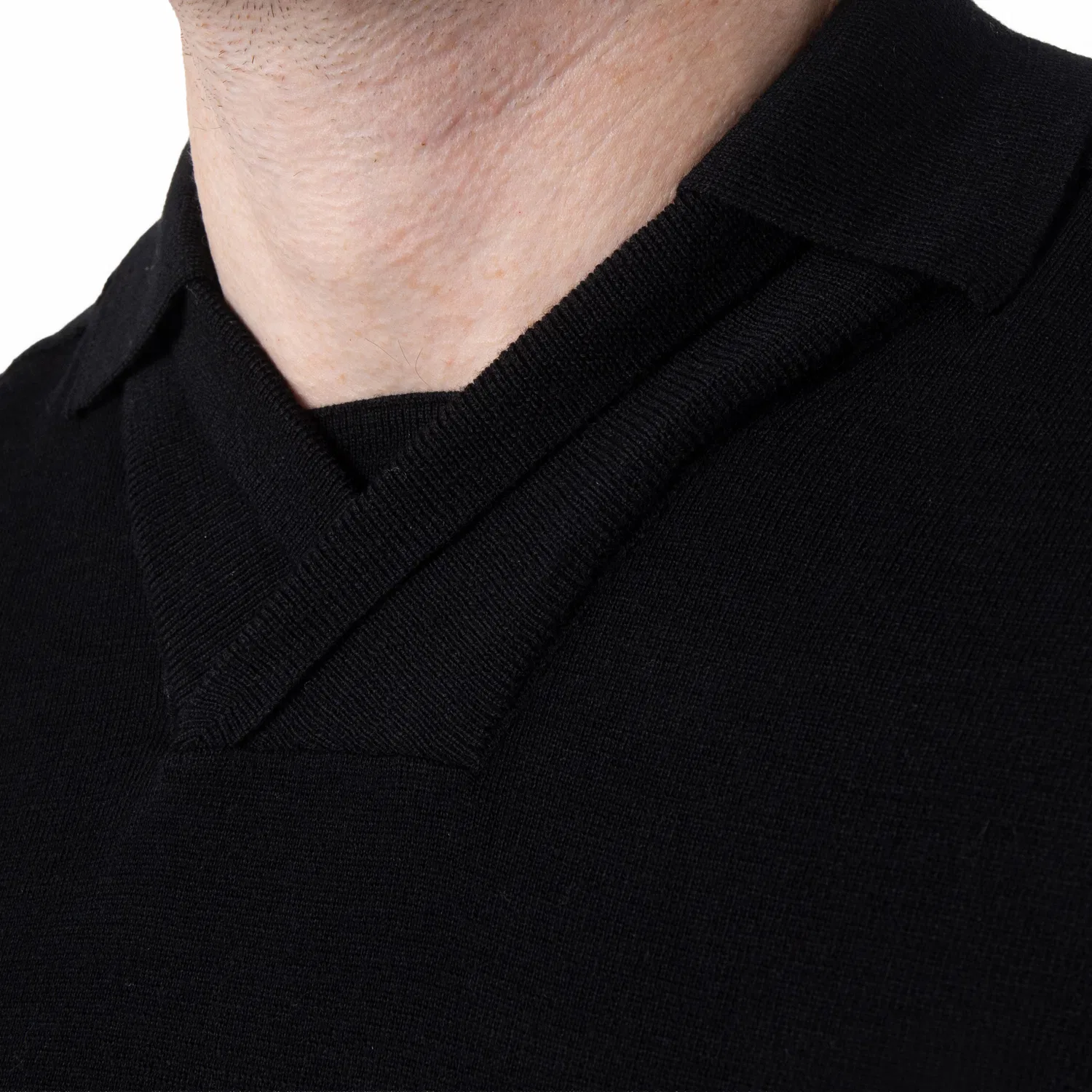 Поло V-образным вырезом V-Neck Wool Polo Shirt Burberry, Black — фото 2