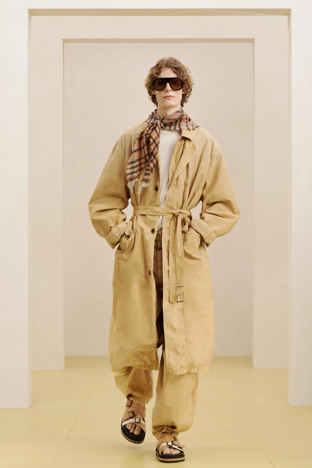 ТРЕНЧ ZARA, Camel