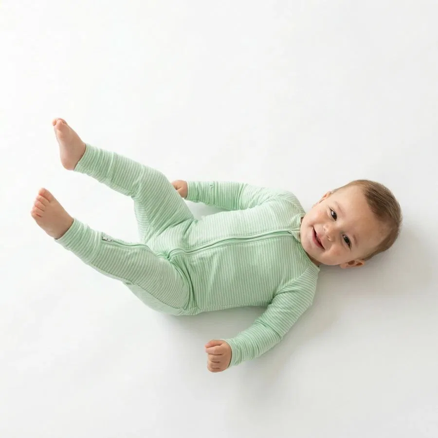 Детский слип-пижама с длинным рукавом, в полоску, Boys Pear Stripe Motette, Light Green And White Stripes — фото 4