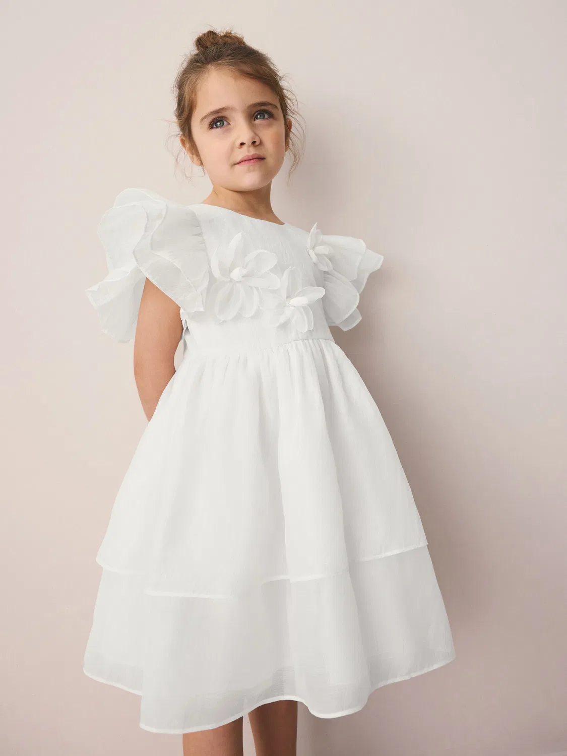 Платье для подружки невесты с лепестками Laura Ashley, слоновая кость