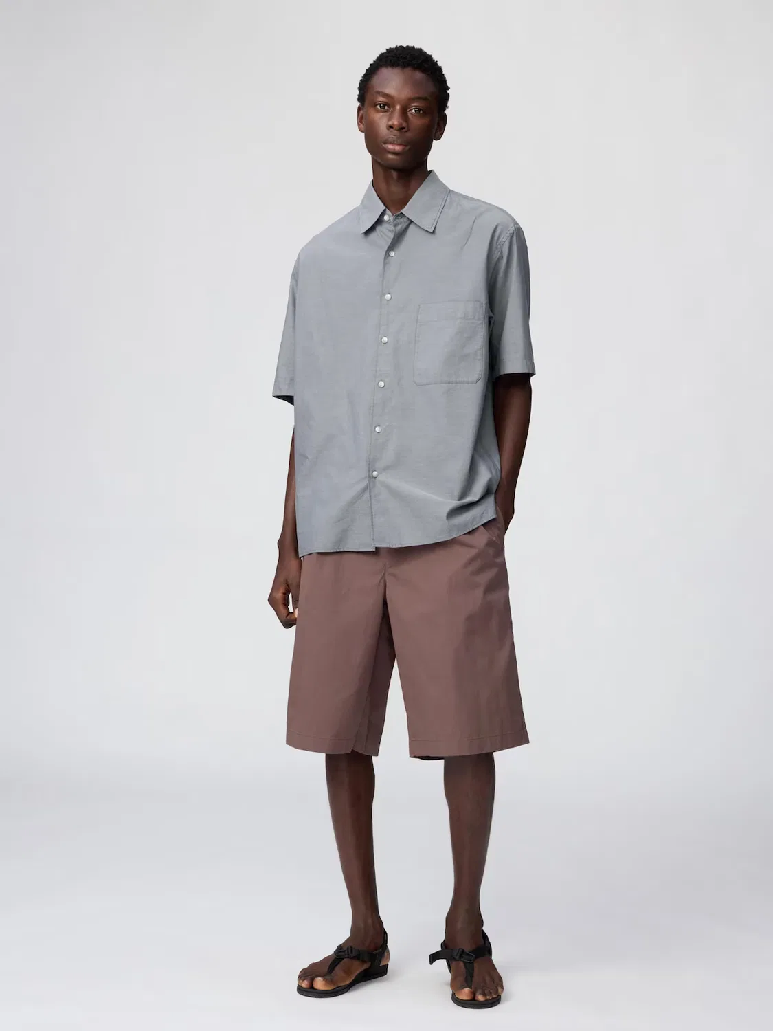 Широкие шорты Uniqlo, коричневый — фото 2