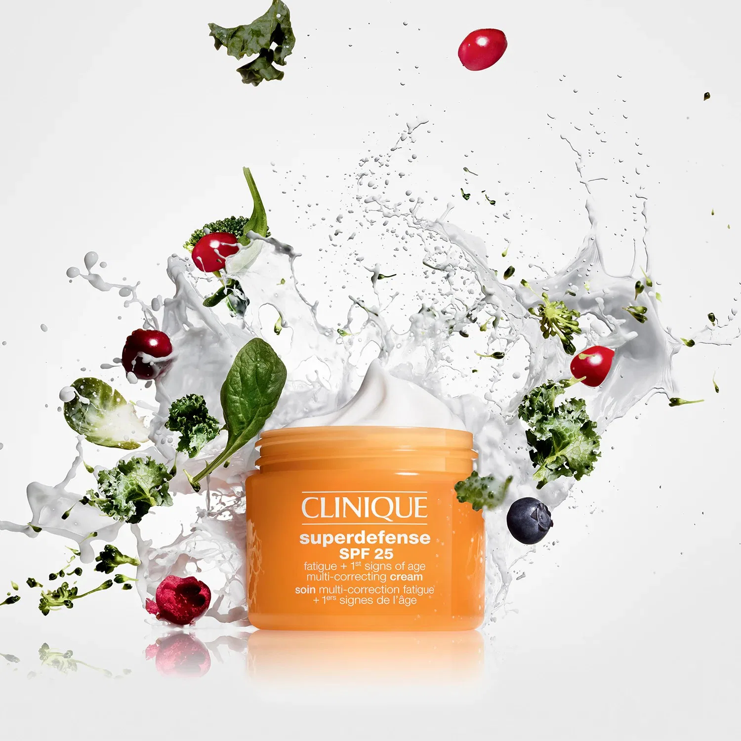 Крем для лица Superdefense SPF 25 с защитой от UV, 30 мл, для смешанной и жирной кожи, CLINIQUE, Misch- & ölige Haut — фото 4