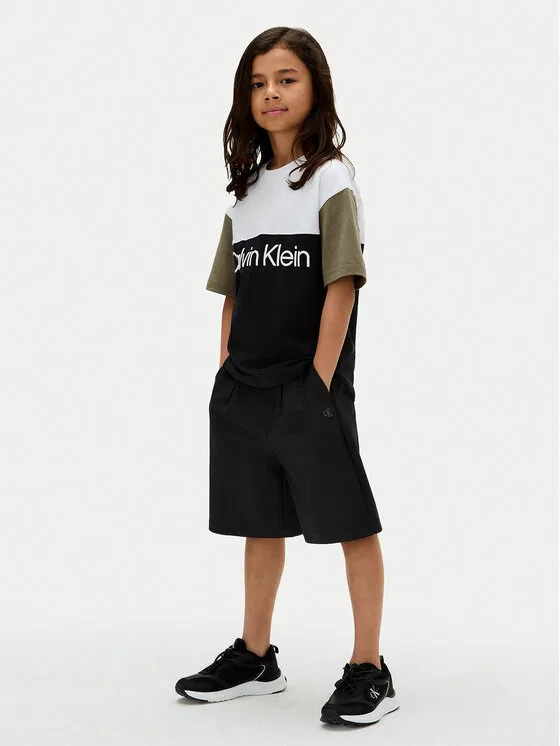 Футболка relaxed fit Blocking Calvin Klein Jeans, черный — фото 2