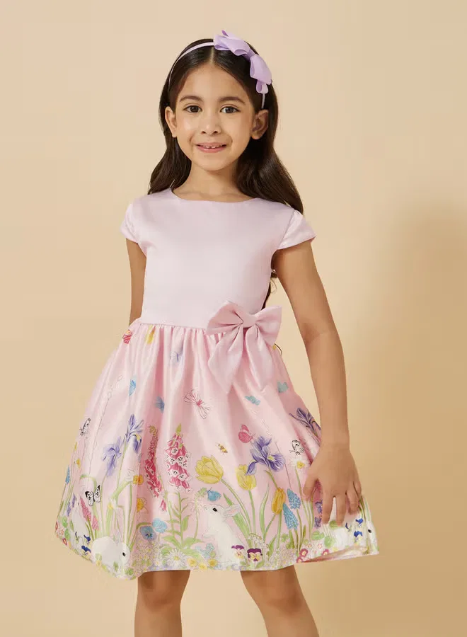 Платье с цветочным принтом и бантом Floral party dress Styli, светло-розовый — фото 2
