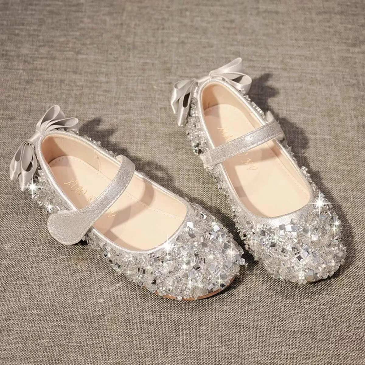 Детские балетки для девочек с бантом Sparkle Dress Shoes IvoireCh, Silver — фото 3