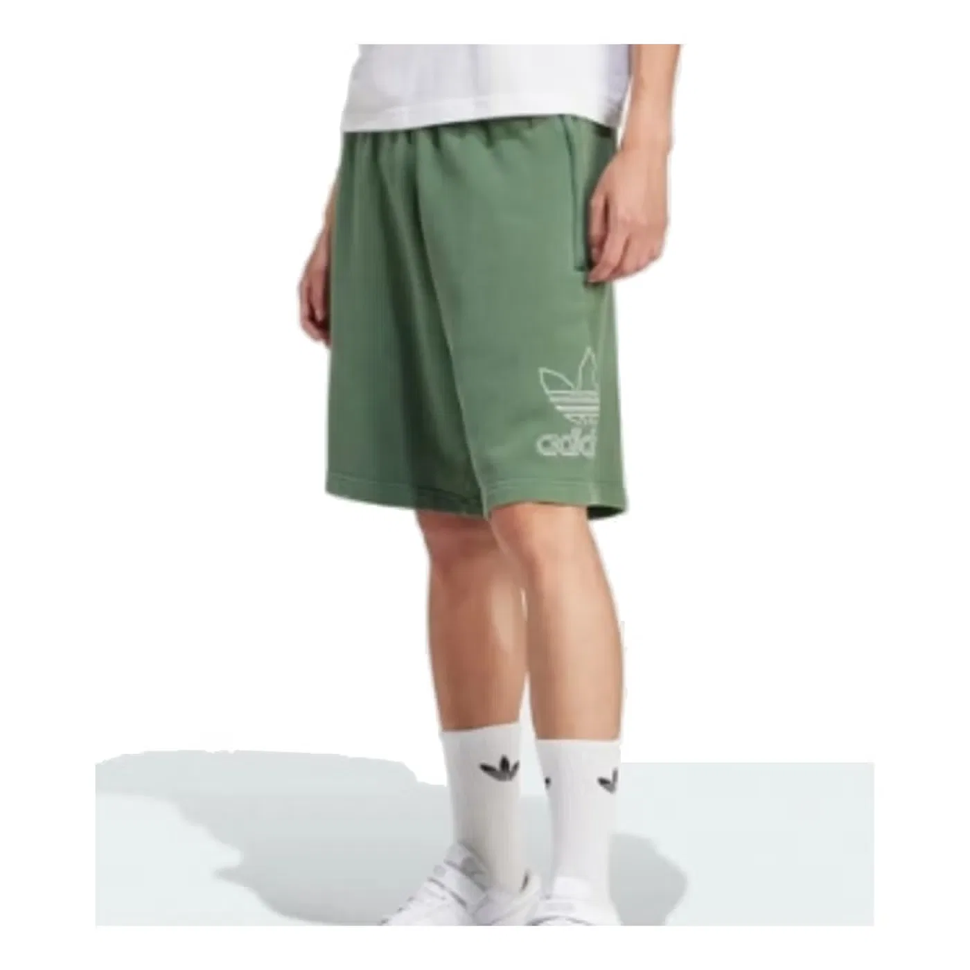 Шорты с принтом Adicolor Outline Trefoil Adidas, зеленый — фото 2