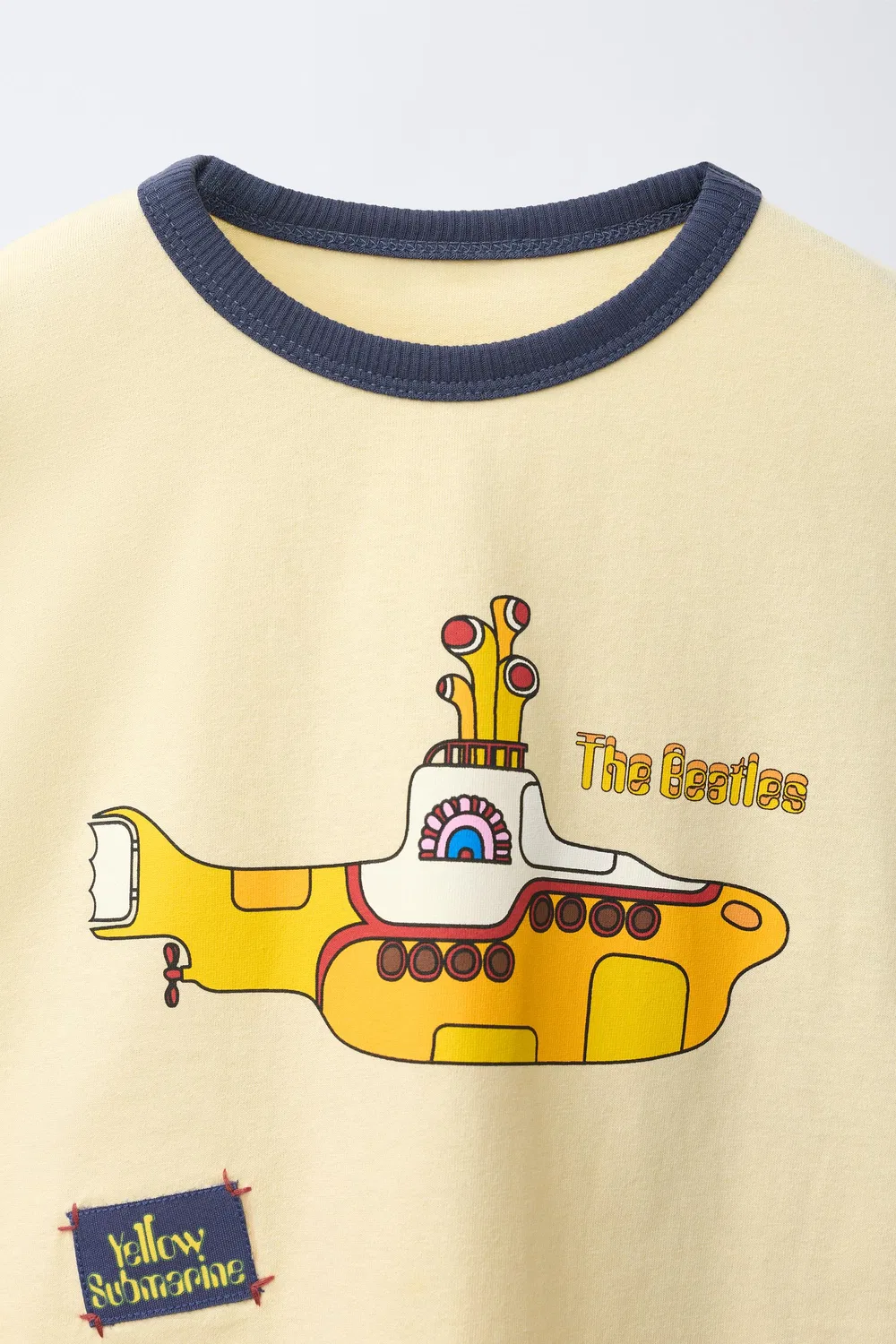 Футболка с принтом "Желтая подводная лодка" группы The Beatles ZARA, Light yellow — фото 3