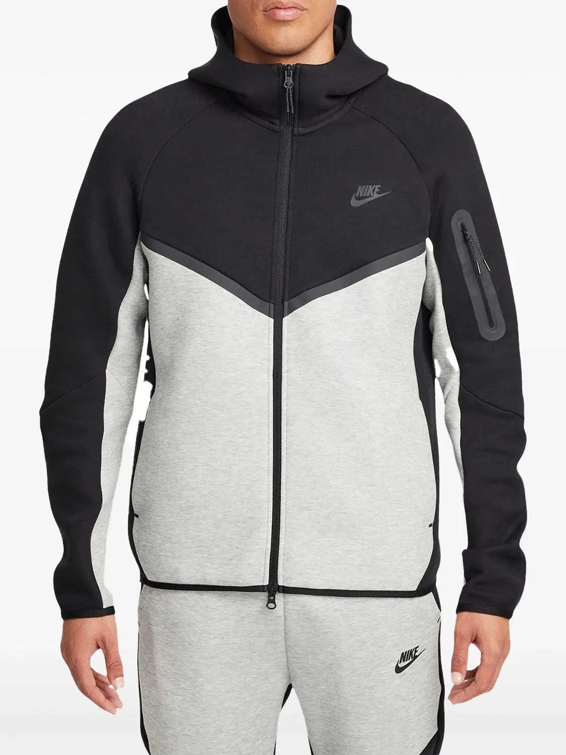 Куртка Tech Windrunner Black/Dark Heather Grey Nike, черный