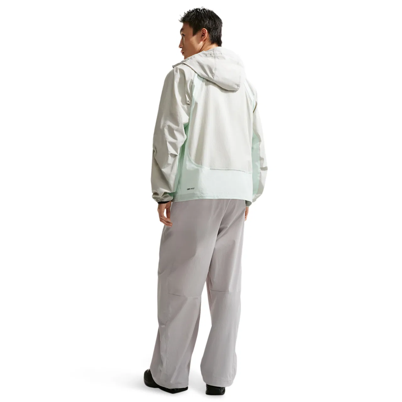 Мужские брюки Dri-Fit Tech Helios Nike, цвет Grey Fog/Black — фото 4