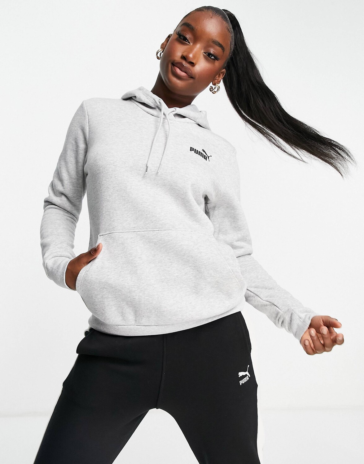 

Женская толстовка Puma Essentials, светло-серый