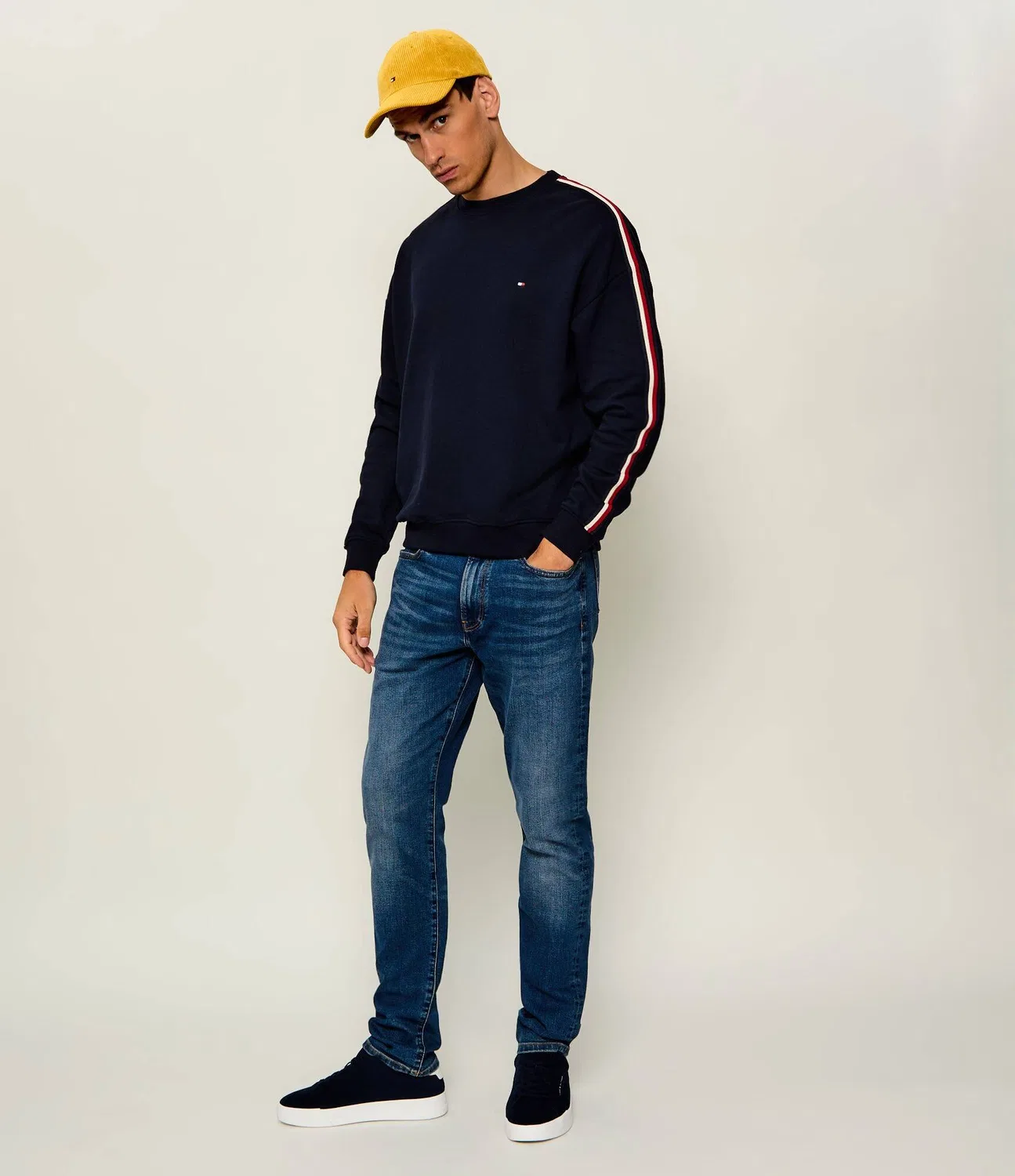 Толстовка Relaxed Fit Tommy Hilfiger, темно-синий — фото 2