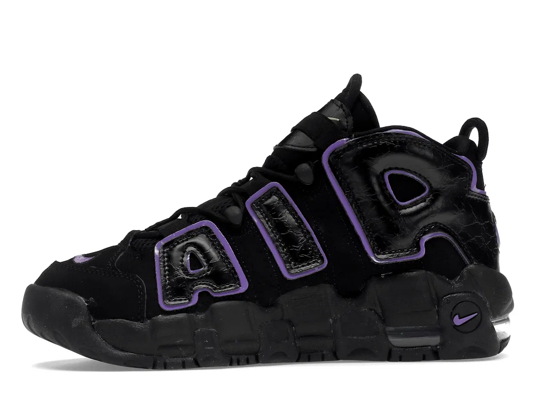 Детские кроссовки Lifestyle с контрастной расцветкой Nike Air More Uptempo, Black/Action Grape-White-Metallic Gold — фото 3