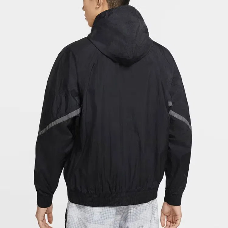 Куртка с капюшоном и светоотражающим принтом Windrunner+ Nike, черный — фото 3