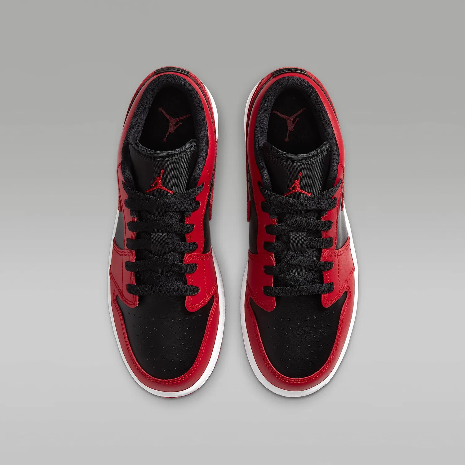 Детские кроссовки для мальчиков баскетбольные Air Jordan 1 Low (GS) NIKE, Gym Red Black White — фото 4