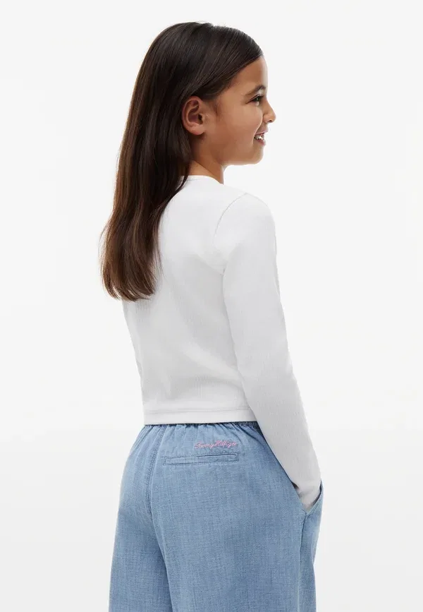 Футболка с длинным рукавом хлопковая Heritage flag Tommy Hilfiger white, белый — фото 3