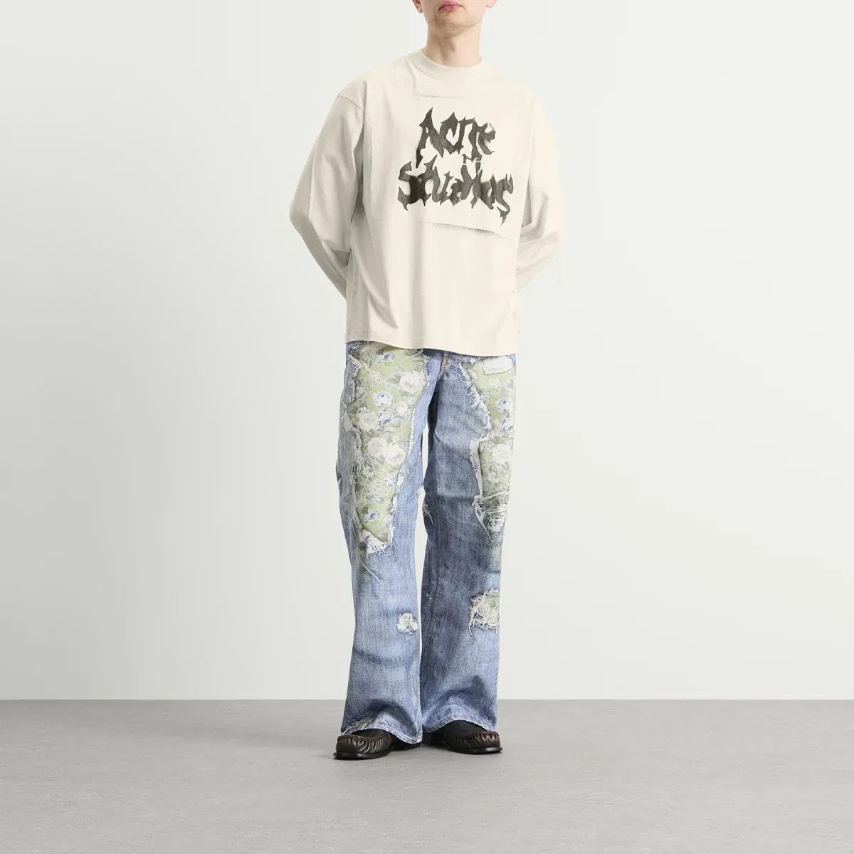 Футболка с длинным рукавом Exford Long Sleeve Goth Logo Acne Studios, Dusty White — фото 4