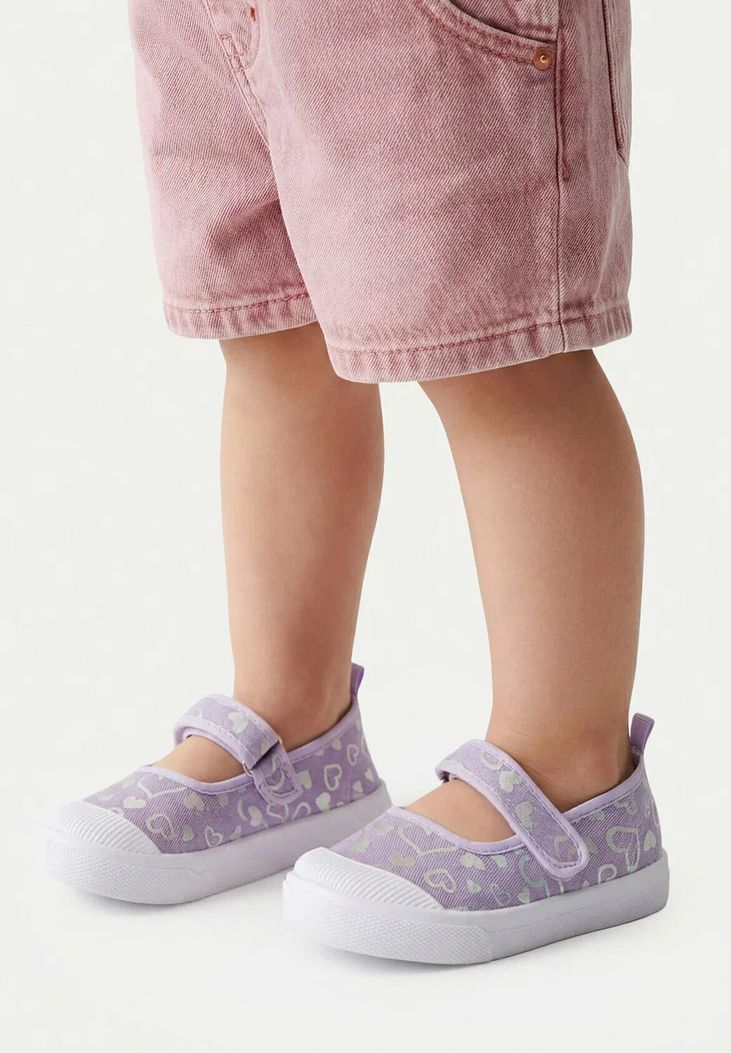 Детские тапочки 5907964142621 - балетки с ремешком на щиколотке Deezee, Purple