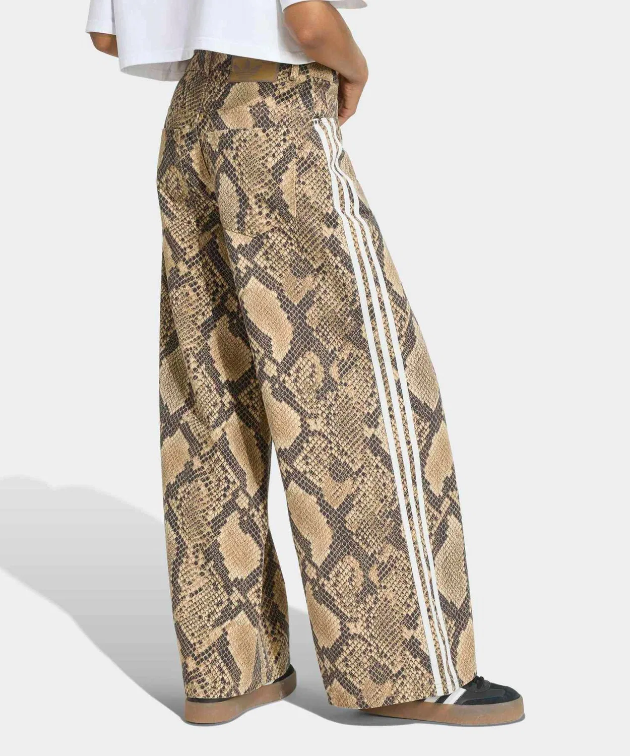 Женские брюки свободного кроя с принтом Змея Denim Loose Pants Adidas Originals, Beige — фото 2