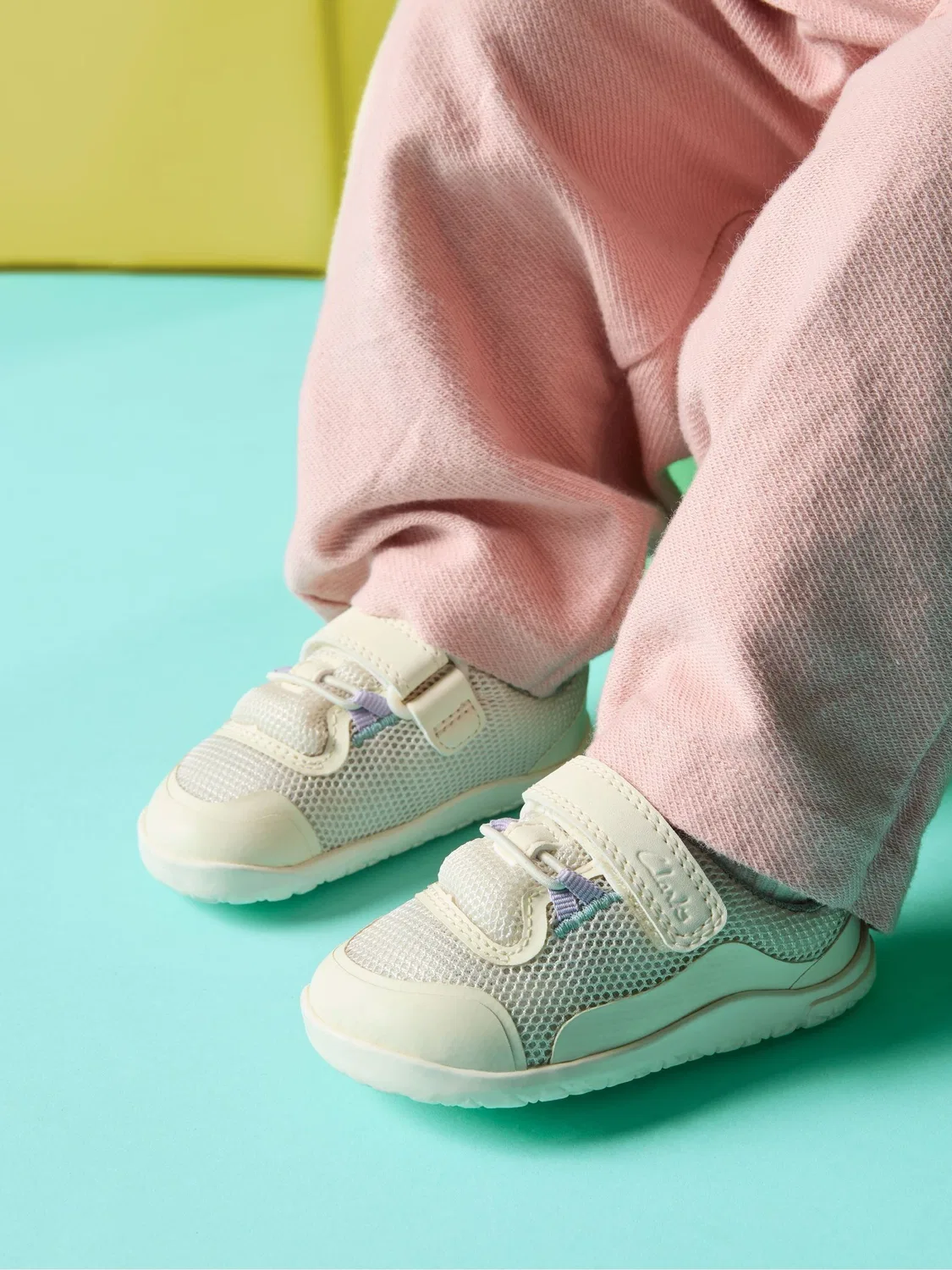 Кроссовки Harbour Hero Barefoot Clarks, белый — фото 4